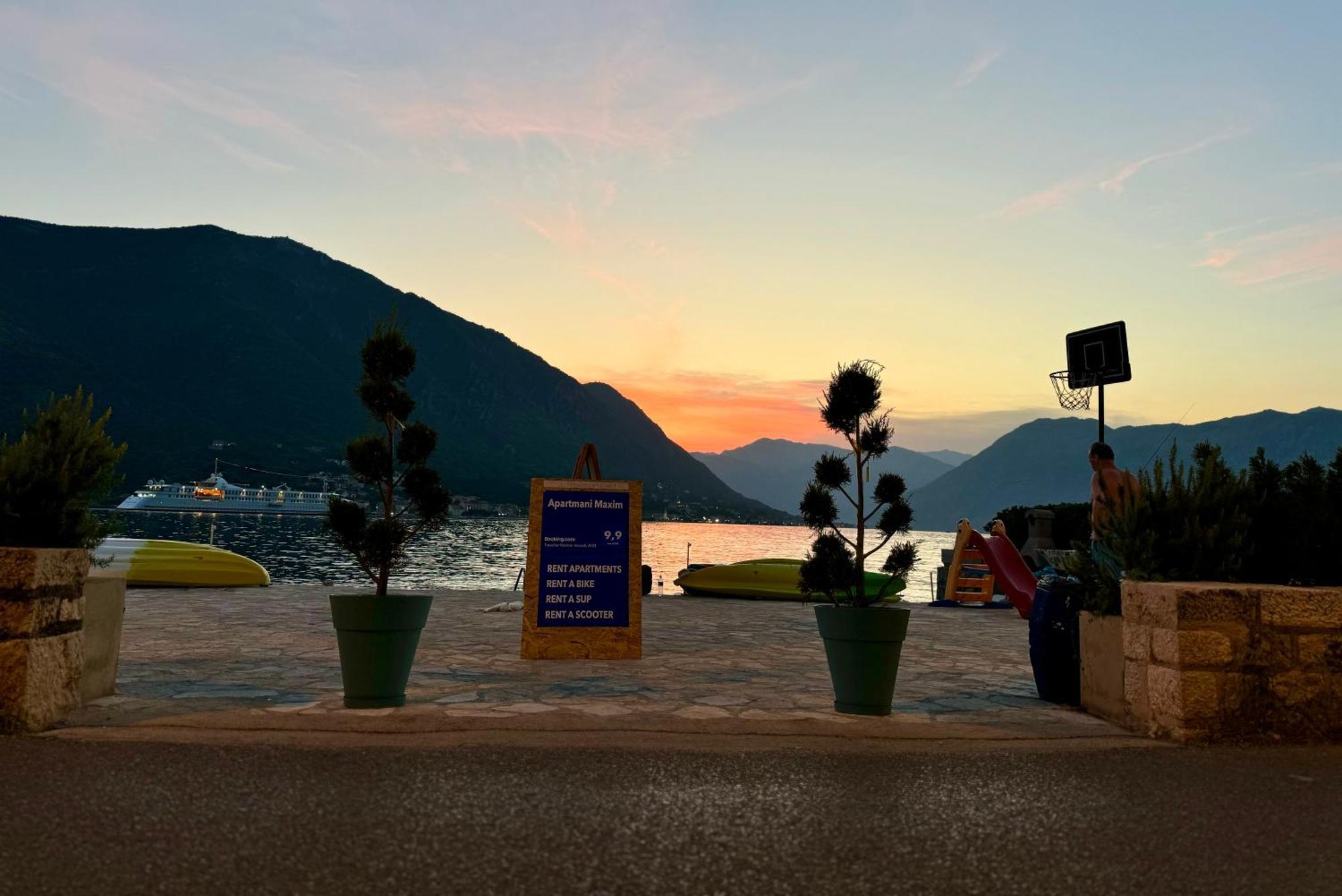 Aparthotel Maxim Kotor Kültér fotó