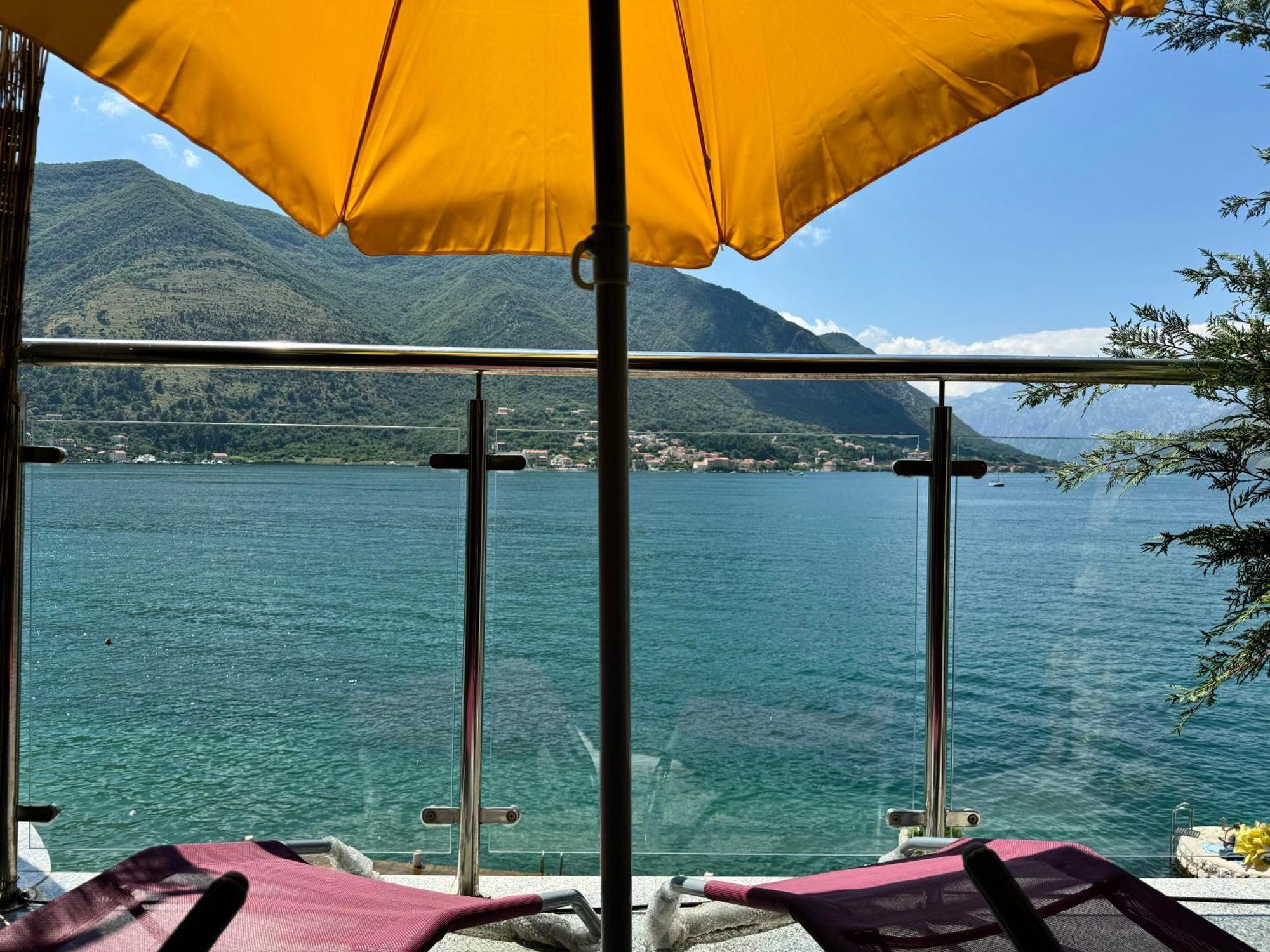 Aparthotel Maxim Kotor Kültér fotó